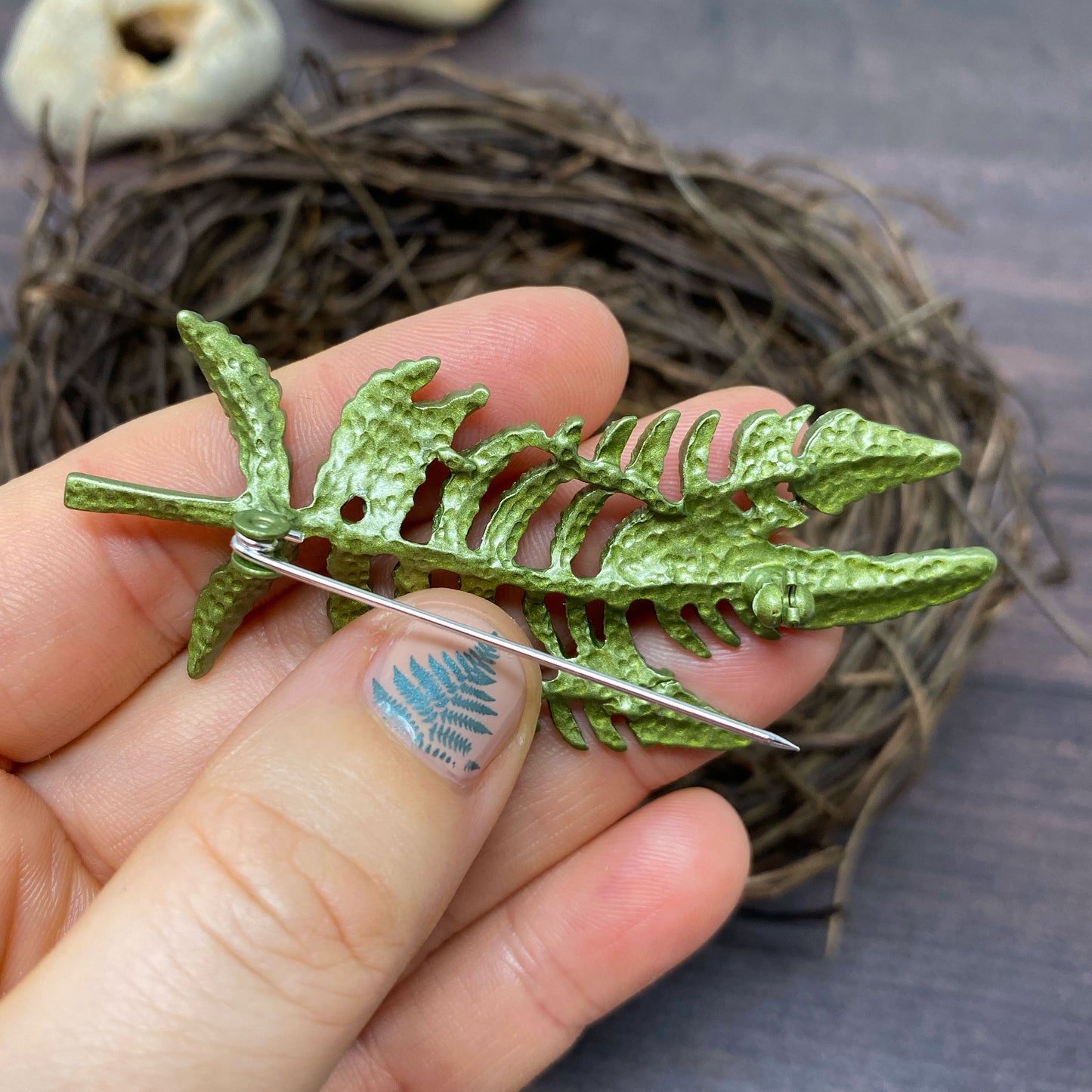 Metal Fern Vintage Style Brooch